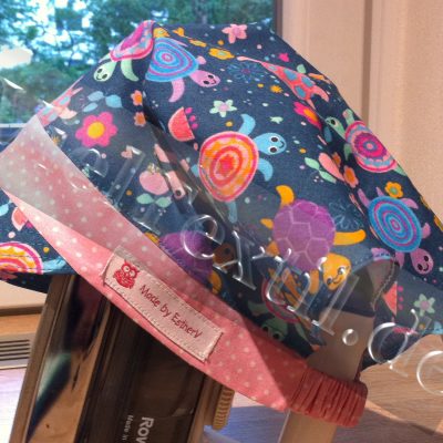 Kopftuch mit Schirm